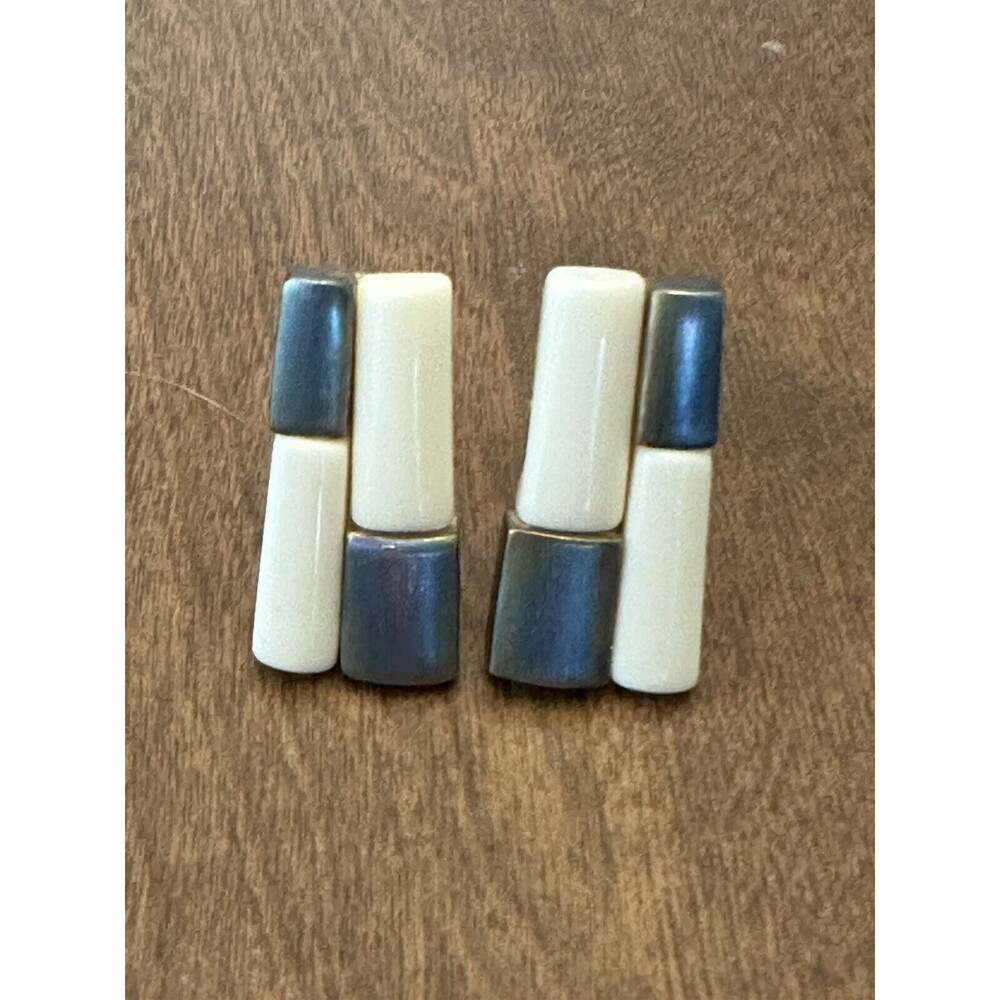 Vintage White Color Block Enamel Clip On Earrings Mid Century Retro Signed SL